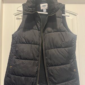 Old Navy Women's Dark Puffer Vest